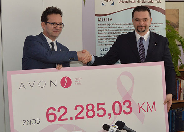 Avon Donirao 62.285 KM Za Borbu Protiv Raka Dojke