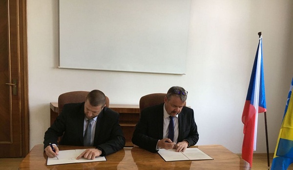 Ministri Jusko I Ťok Potpisali Zajedničku Inicijativu O Saradnji U Oblasti Zrakoplovstva